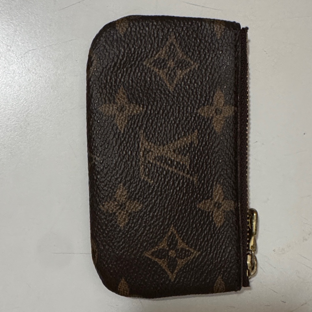 Louis Vuitton keychain wallet